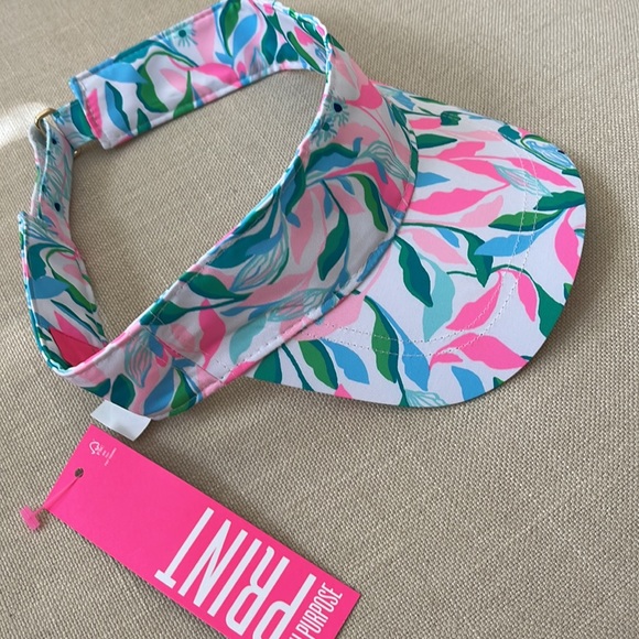 Lilly Pulitzer Adjustable Visor "It's a Match, Holding Court" - NWT - Picture 6 of 8